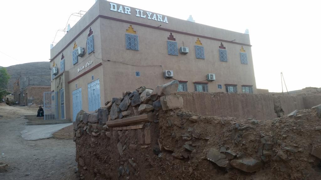 Dar Ilyana Hotel Ait Tiourhza Eksteriør billede